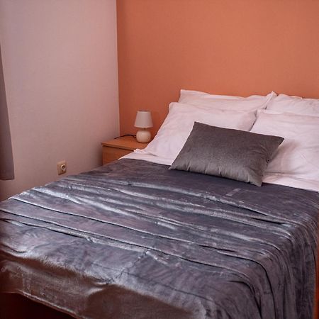 Jacqueline Apartment Pula Extérieur photo